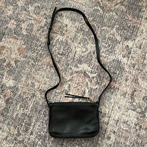 Madewell Simple Crossbody - Black